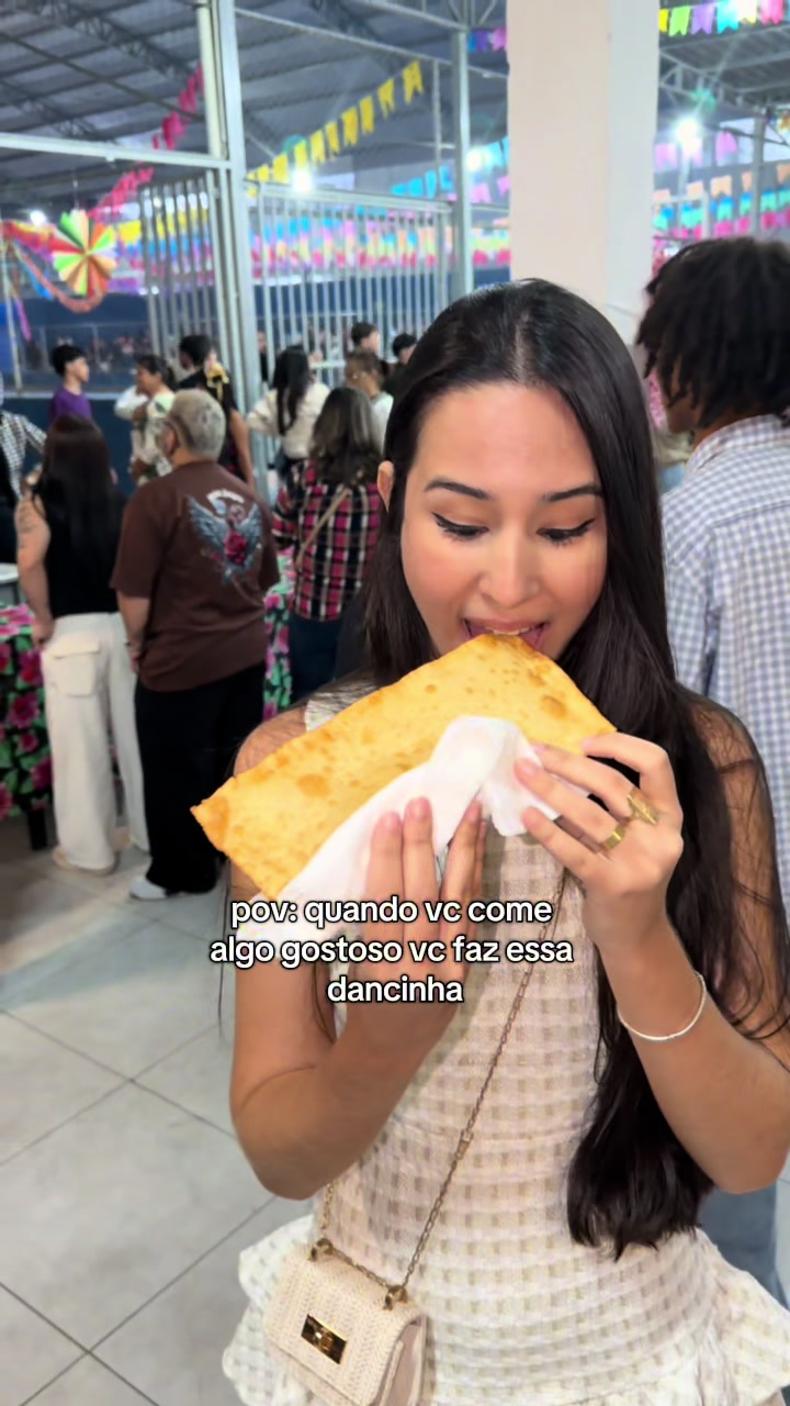 @gabi gon&ccedil;alvis