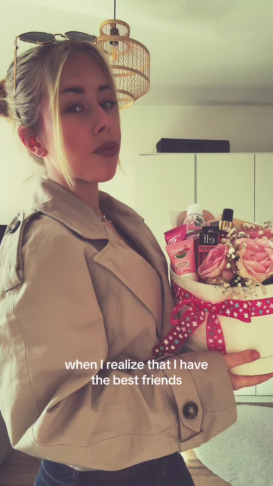 @Emiraaa