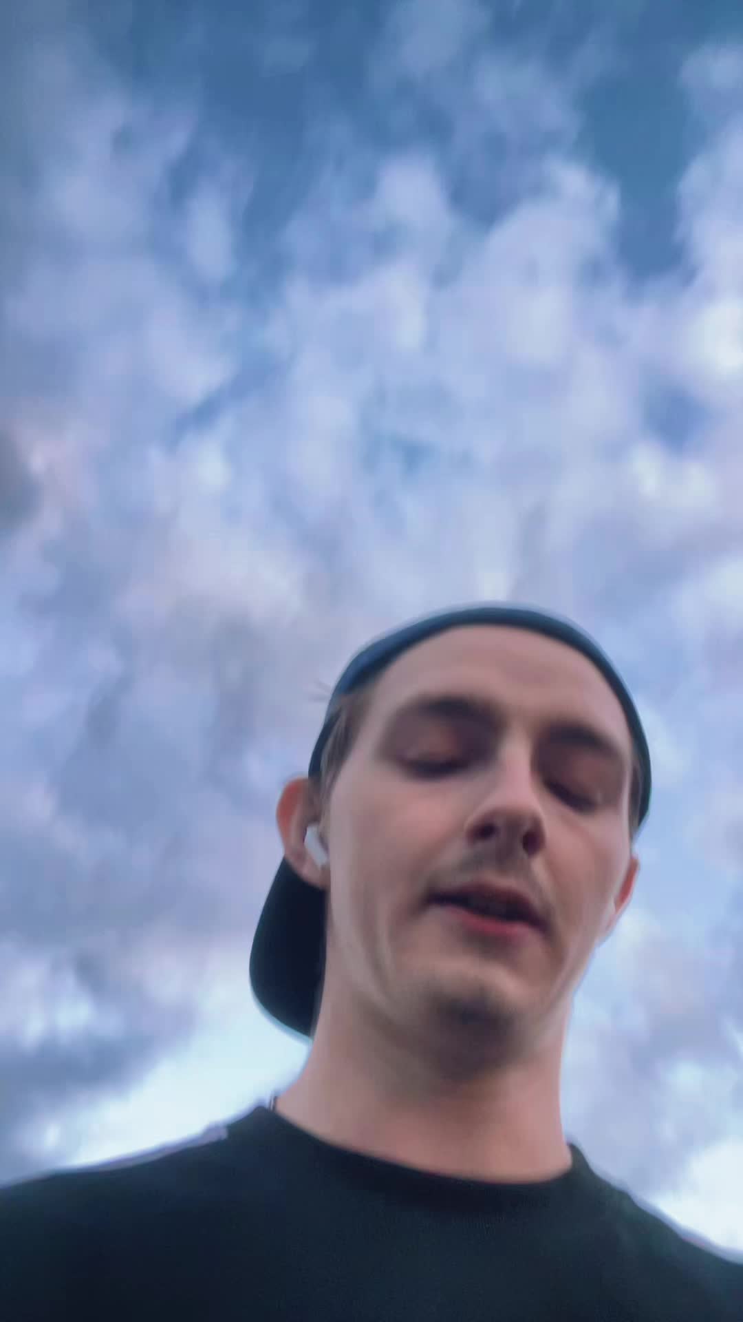 @WarenMachx