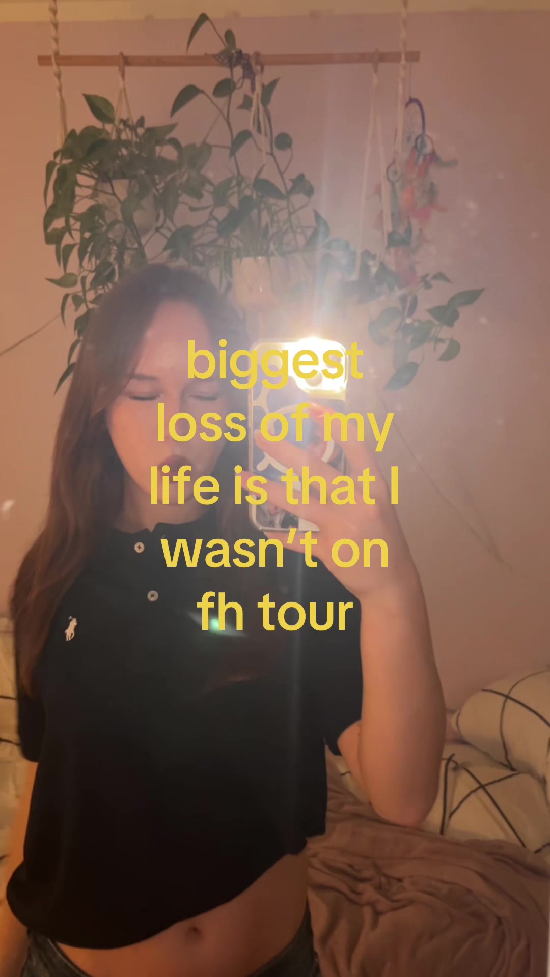 @⚭