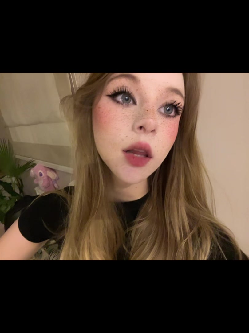 @LilyMillie