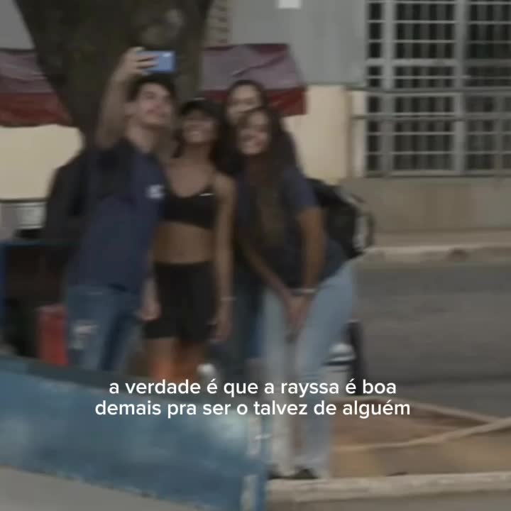 @kay ᥫ᭡ she follows