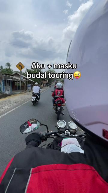 @adik_stengah_blonde💋