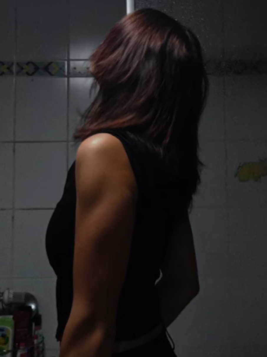 @😼
