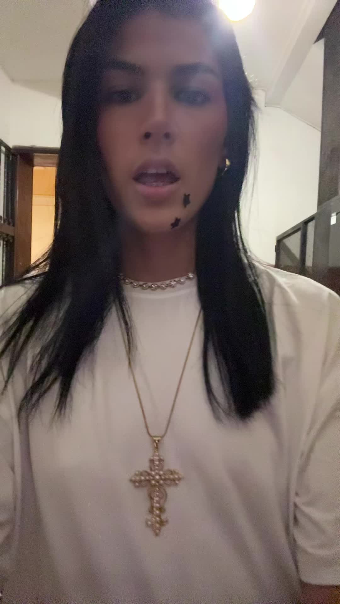 @giuliana