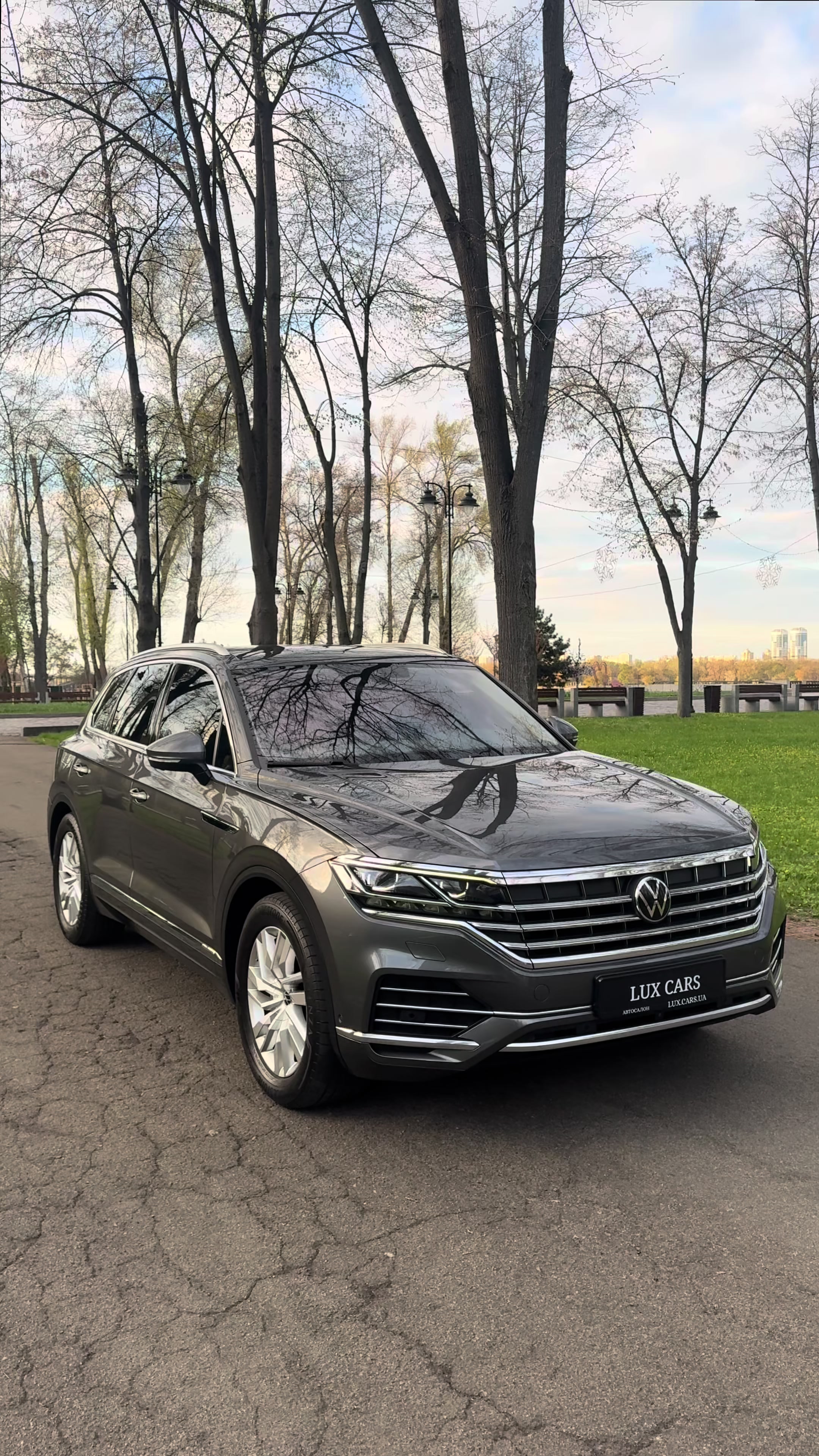 @LuxCars_Ua