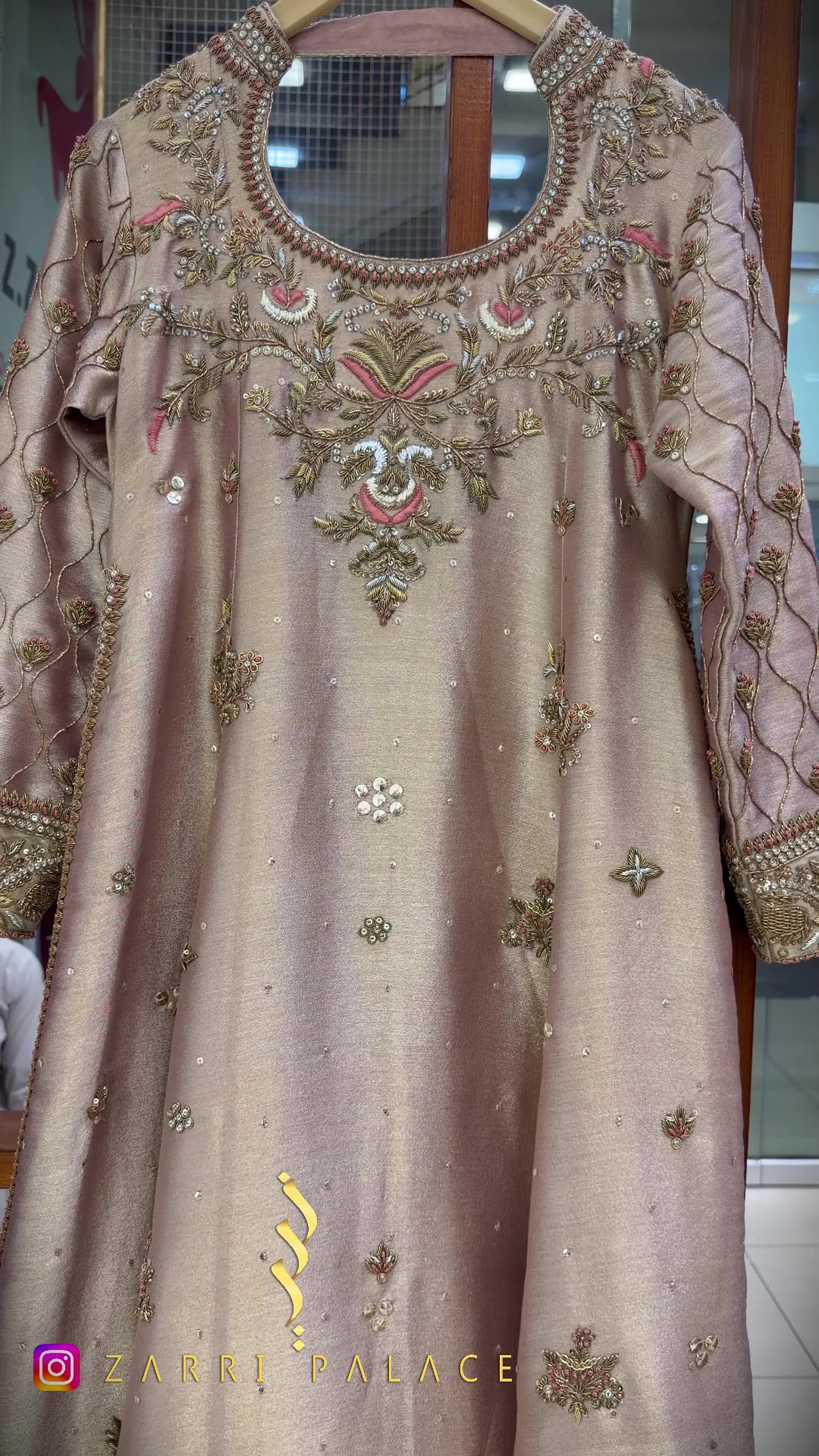 @zarri.palace