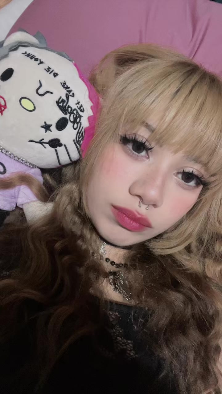@misa 𖤐