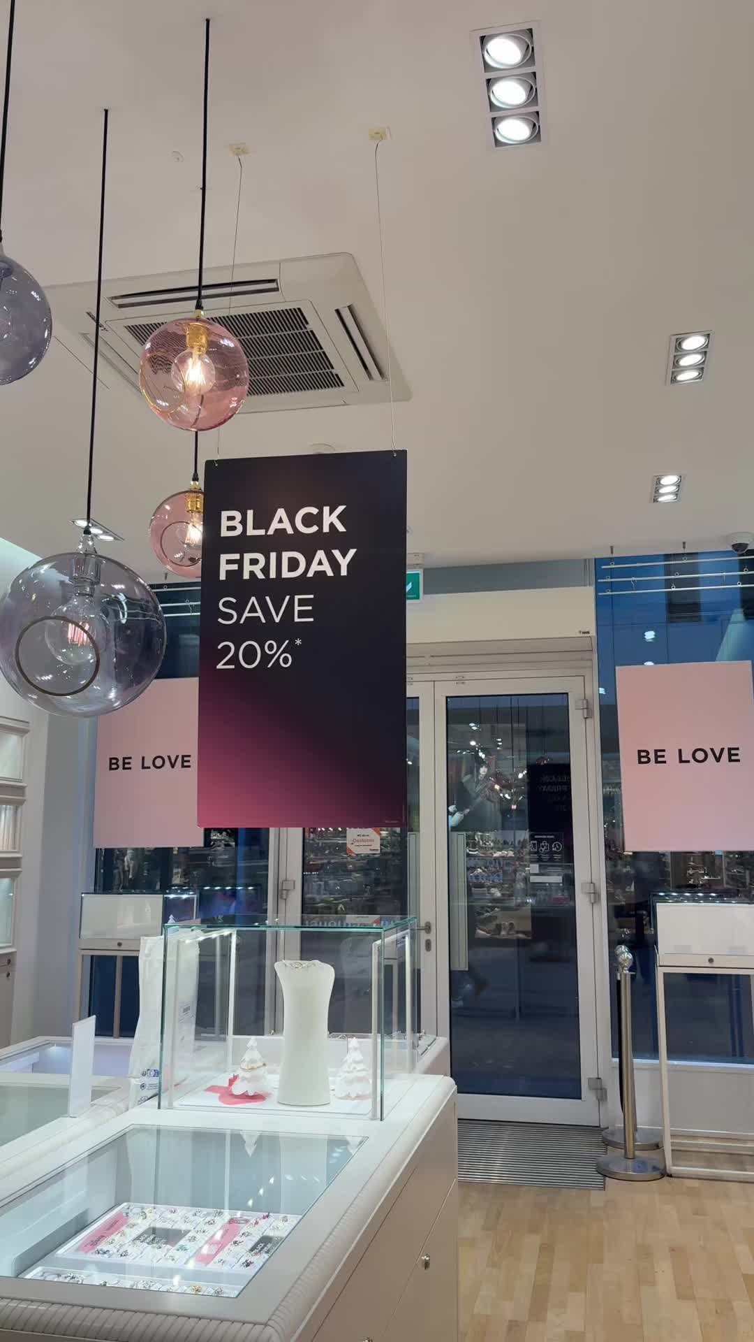 @Pandora Apeldoorn