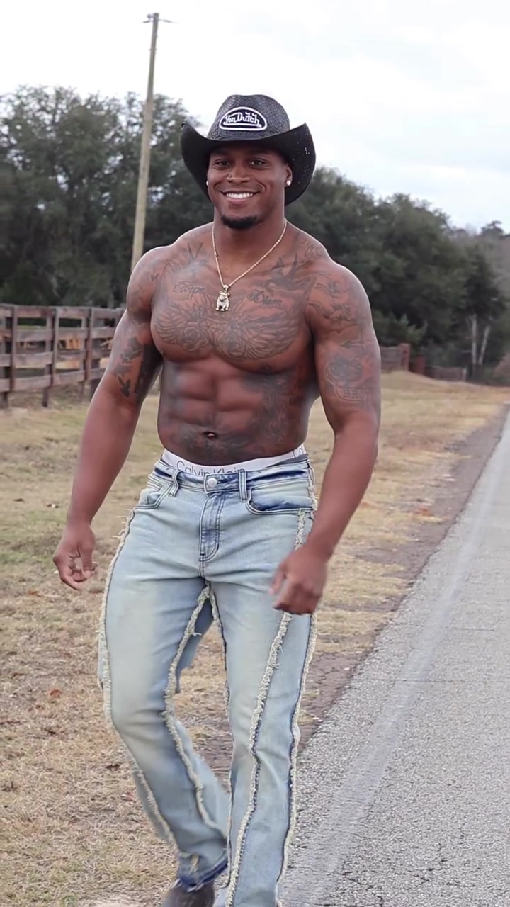 @sau3e