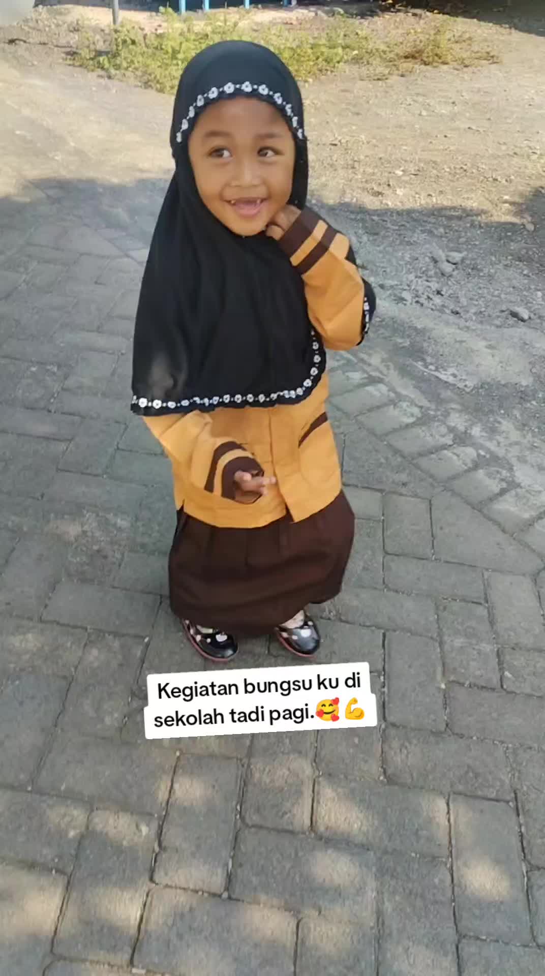 @mahira