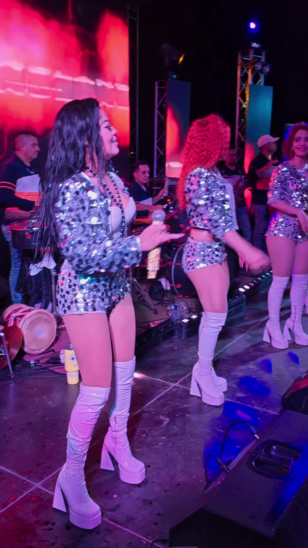 @Chicas Rolands Oficial