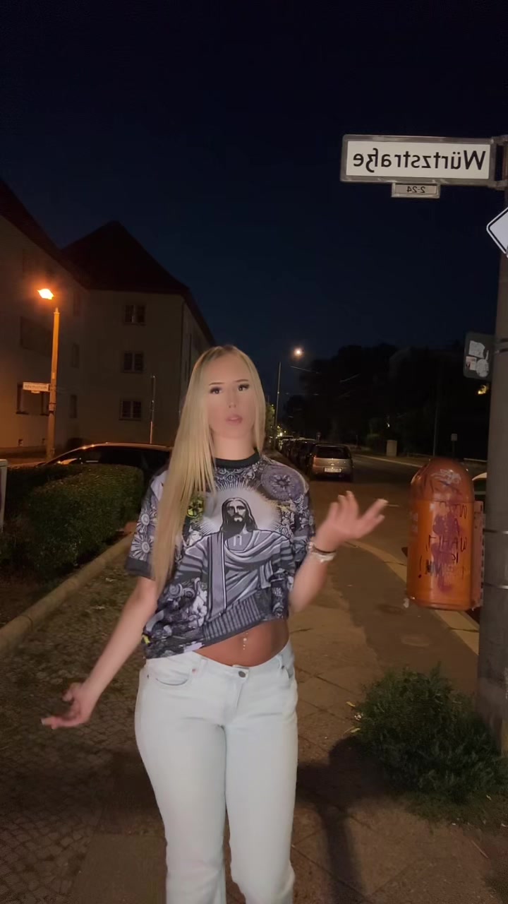 @zoe_berlinnnn