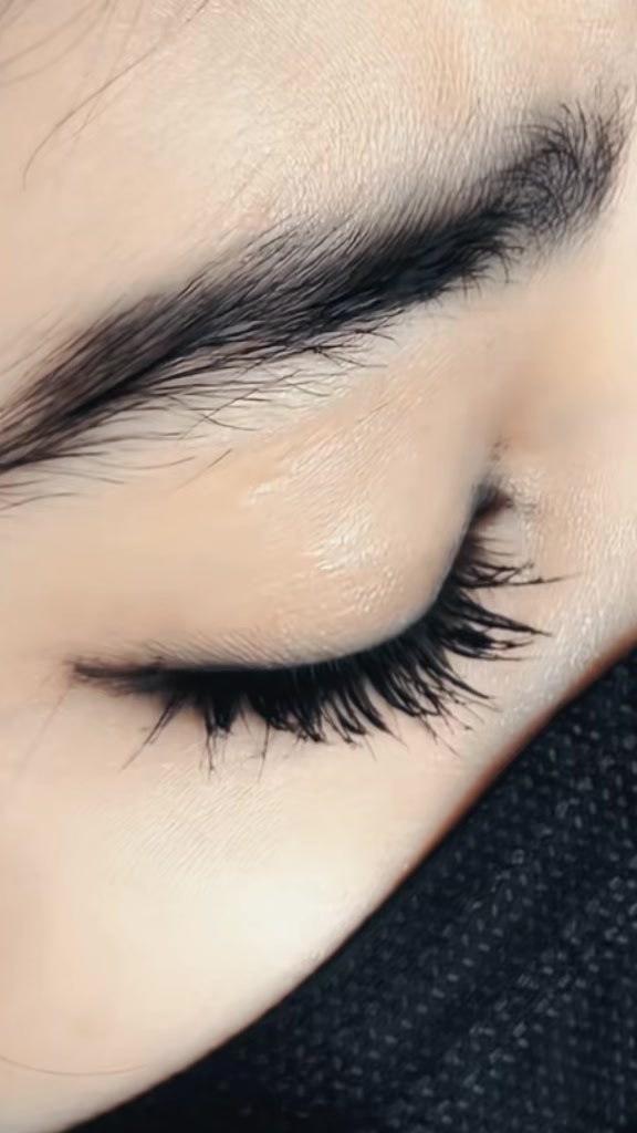 @🖤ᴍᴀʜᴀʀᴀɴɪ🫅✪