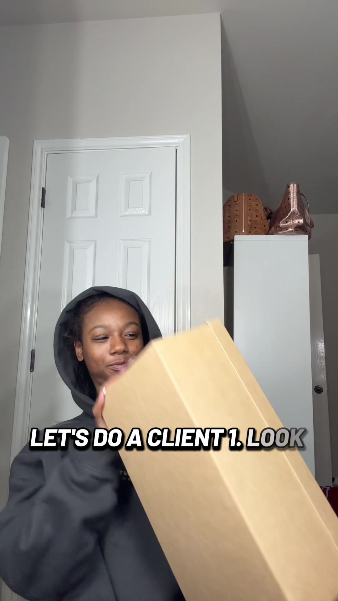 @Ari D.