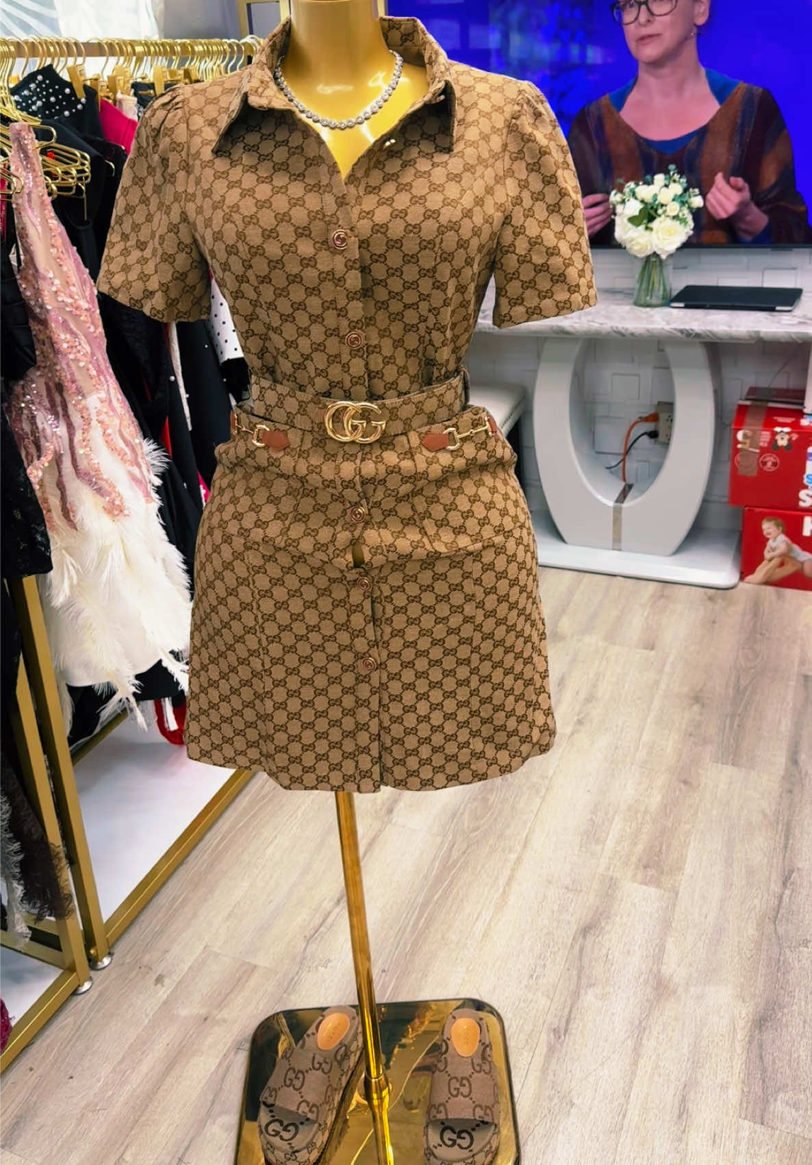 @Fashion On Mylan LLC