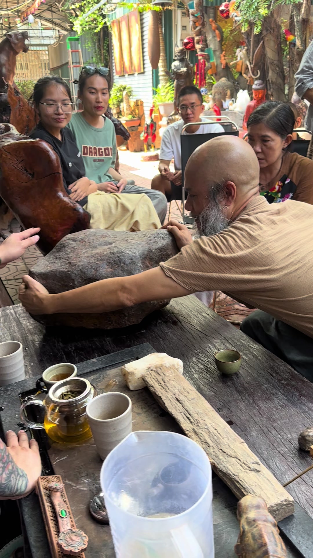@B&ograve; Đi&ecirc;n Đỗ Phủ