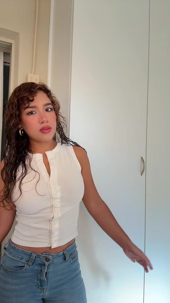 @heyvikka