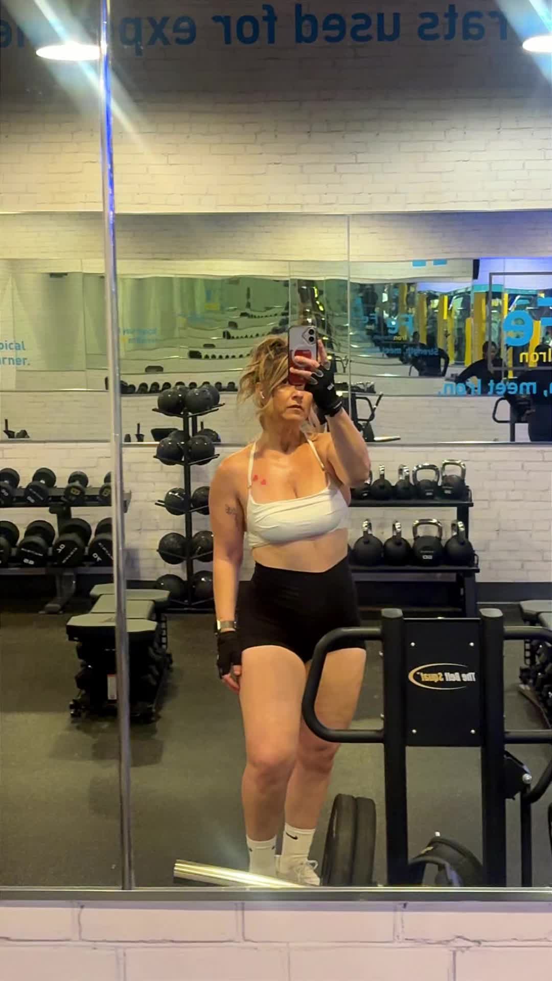 @Blondie💕
