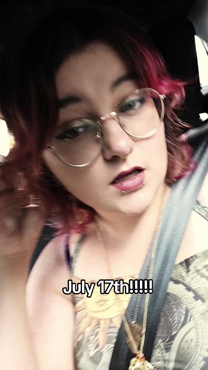@nichoJUJU'S WIFE.