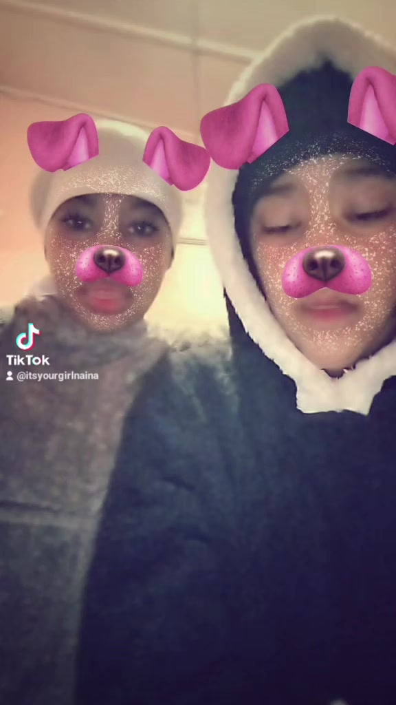 @Nainastubborn 🤭🤪🤞