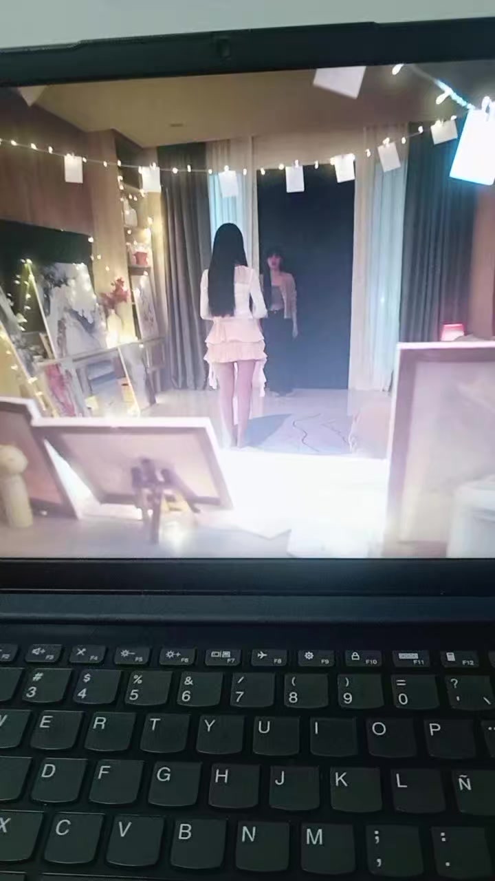 @lachiquis04