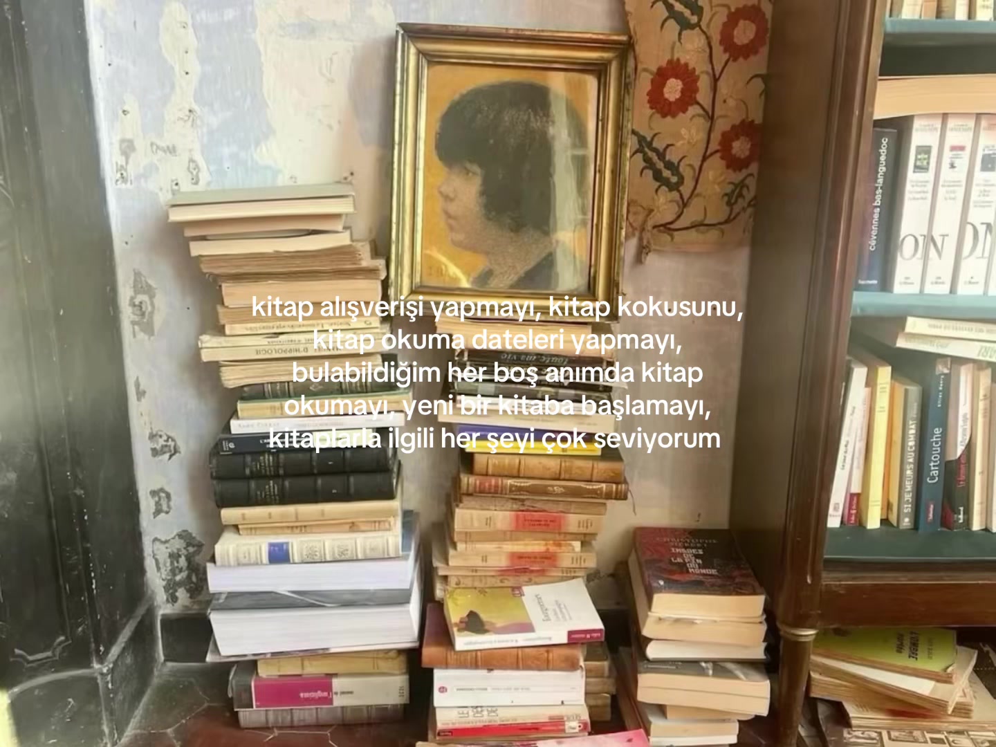 @𝒩