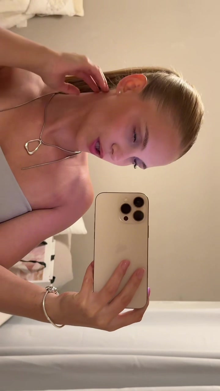 @Chofa 🤍