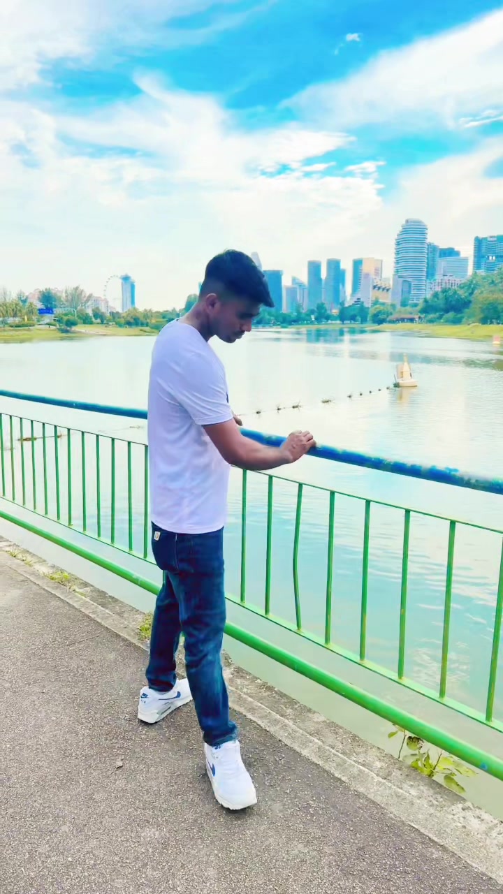 @🦋𝕽𝖆𝖏𝖎𝒃 🇸🇬