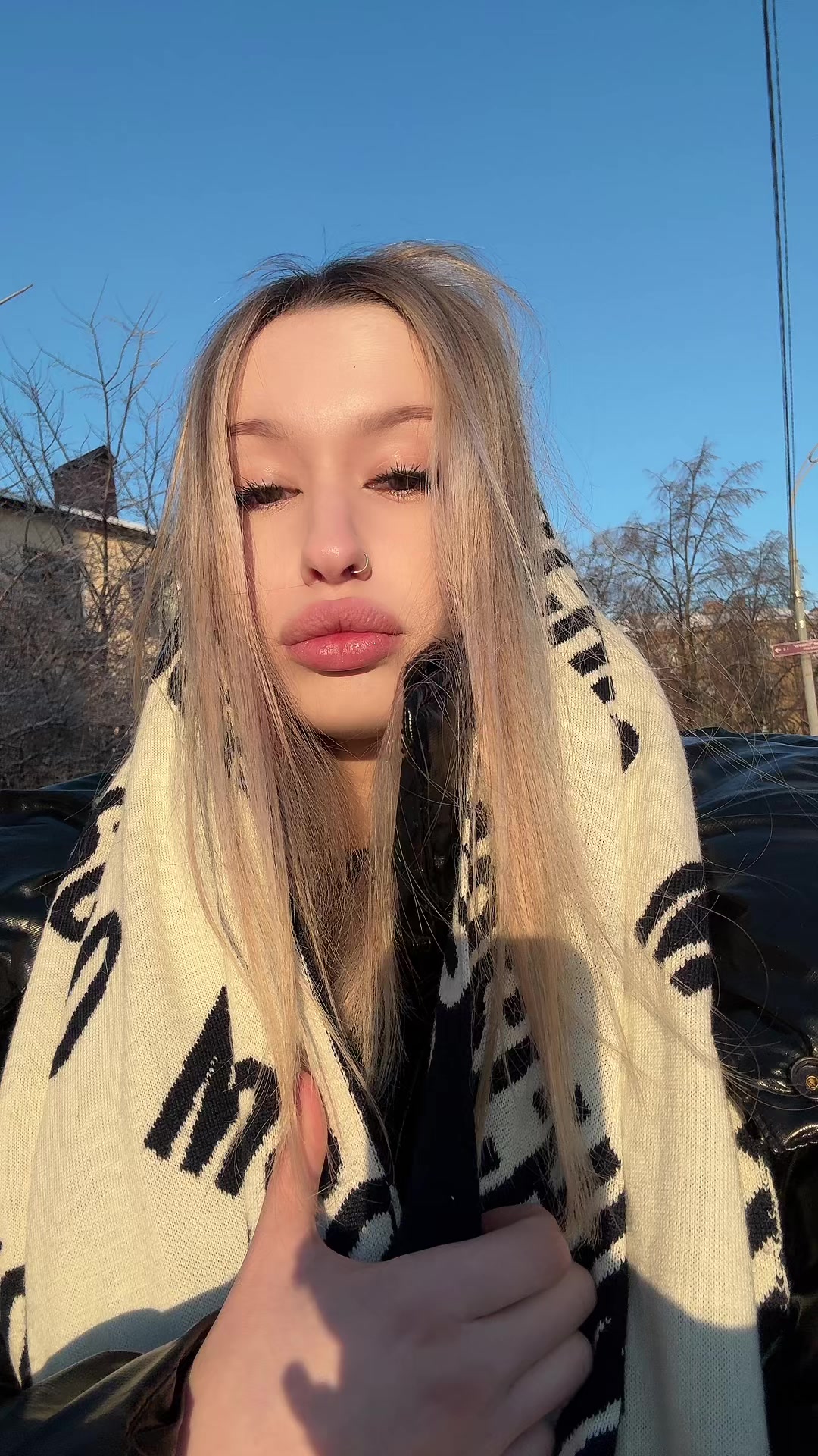 @كاروليشا