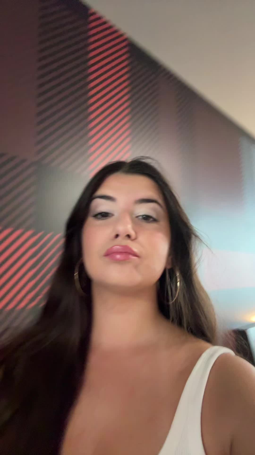 @..