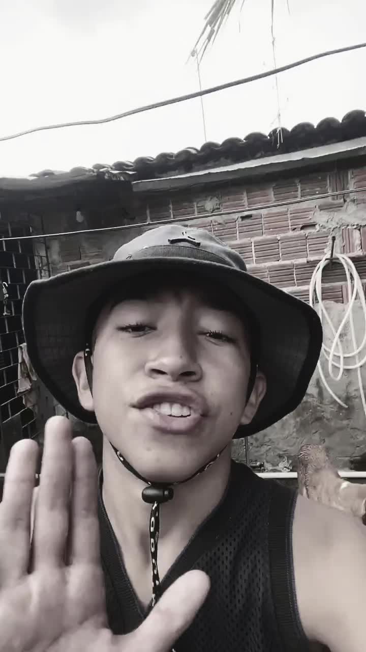 @KNRLK 𓆌