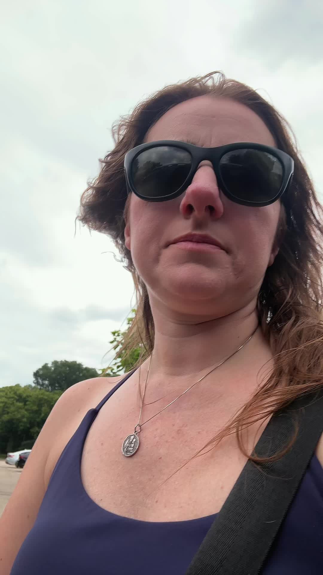 @Gloriosa