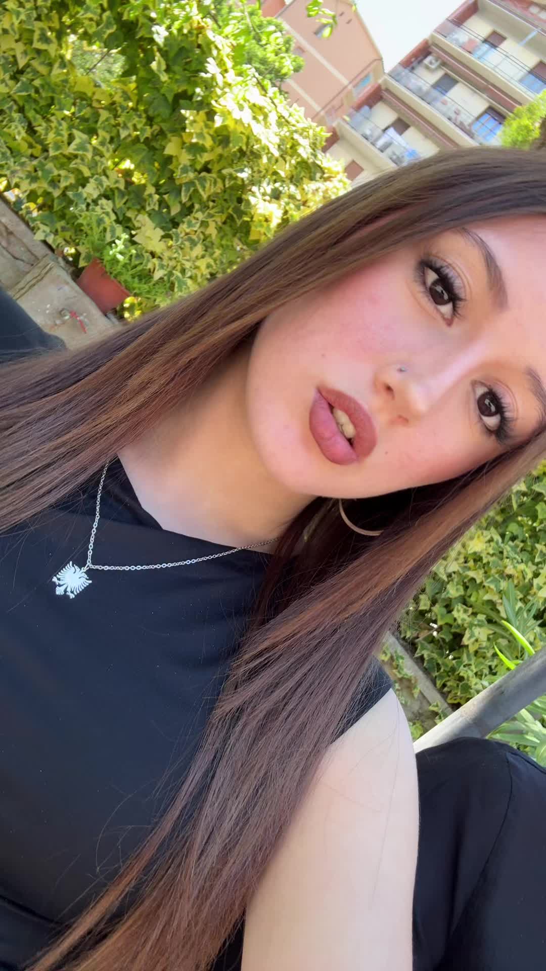 @𝓥𝓐𝓝𝓔𝓢𝓐