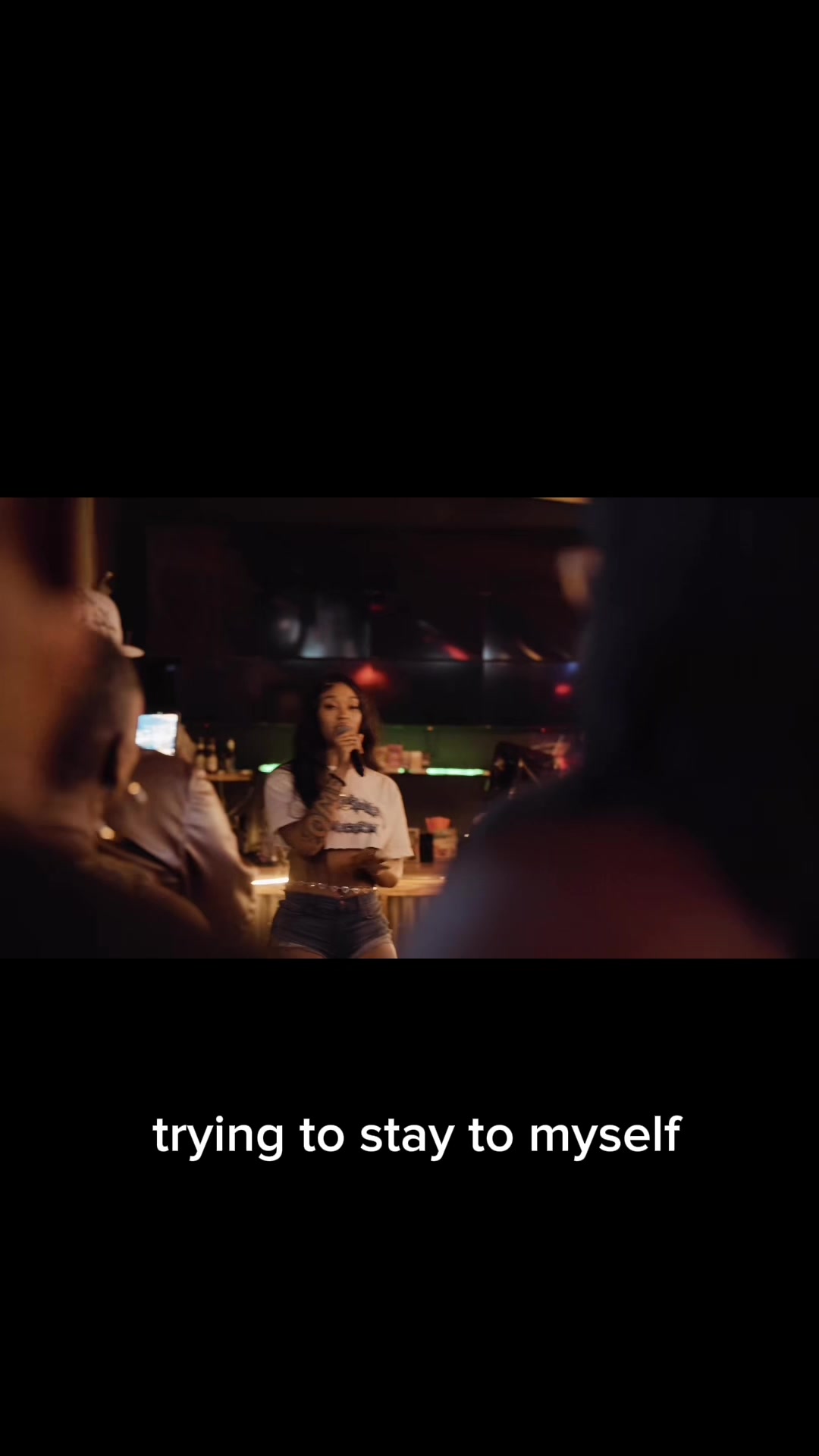 @QUI