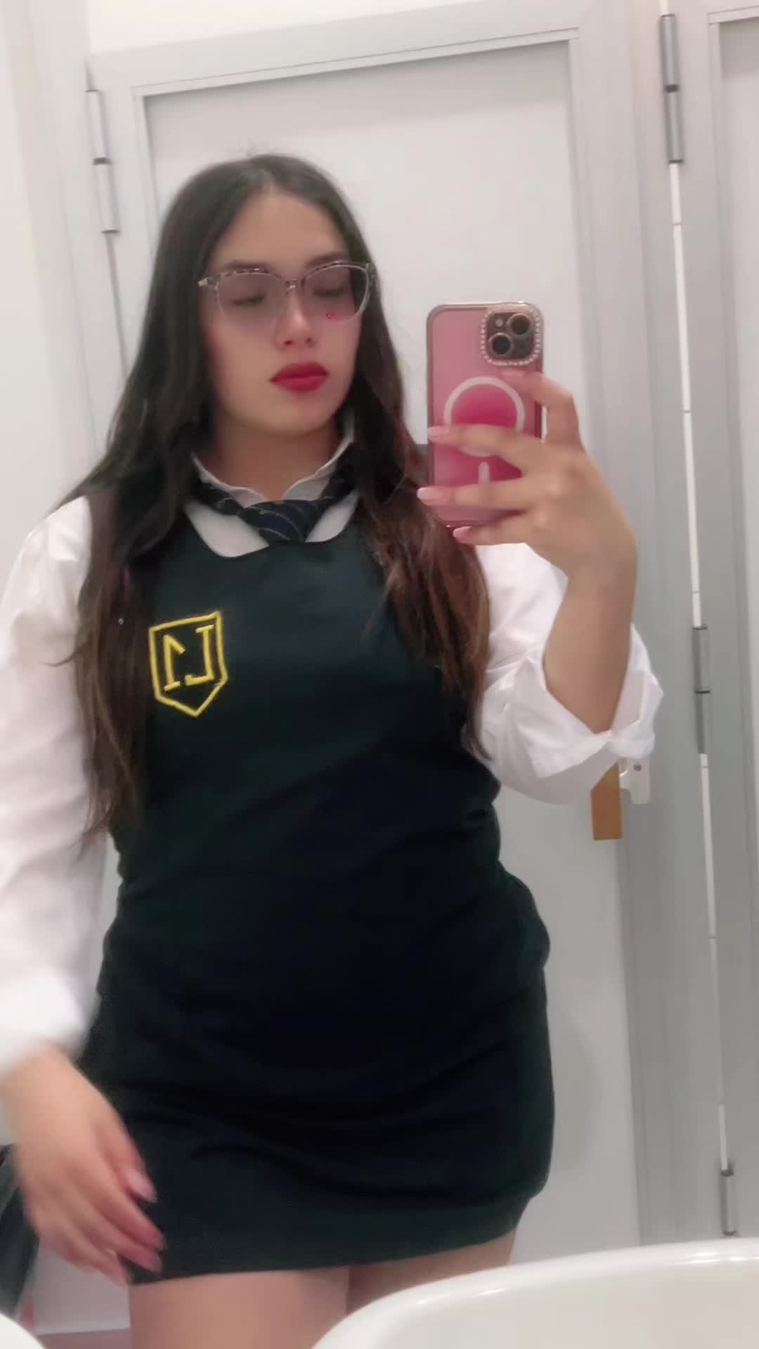 @𝐷𝑎𝑟𝑙𝑦𝑛𝑔 𝑟𝑢𝑏𝑦🤍