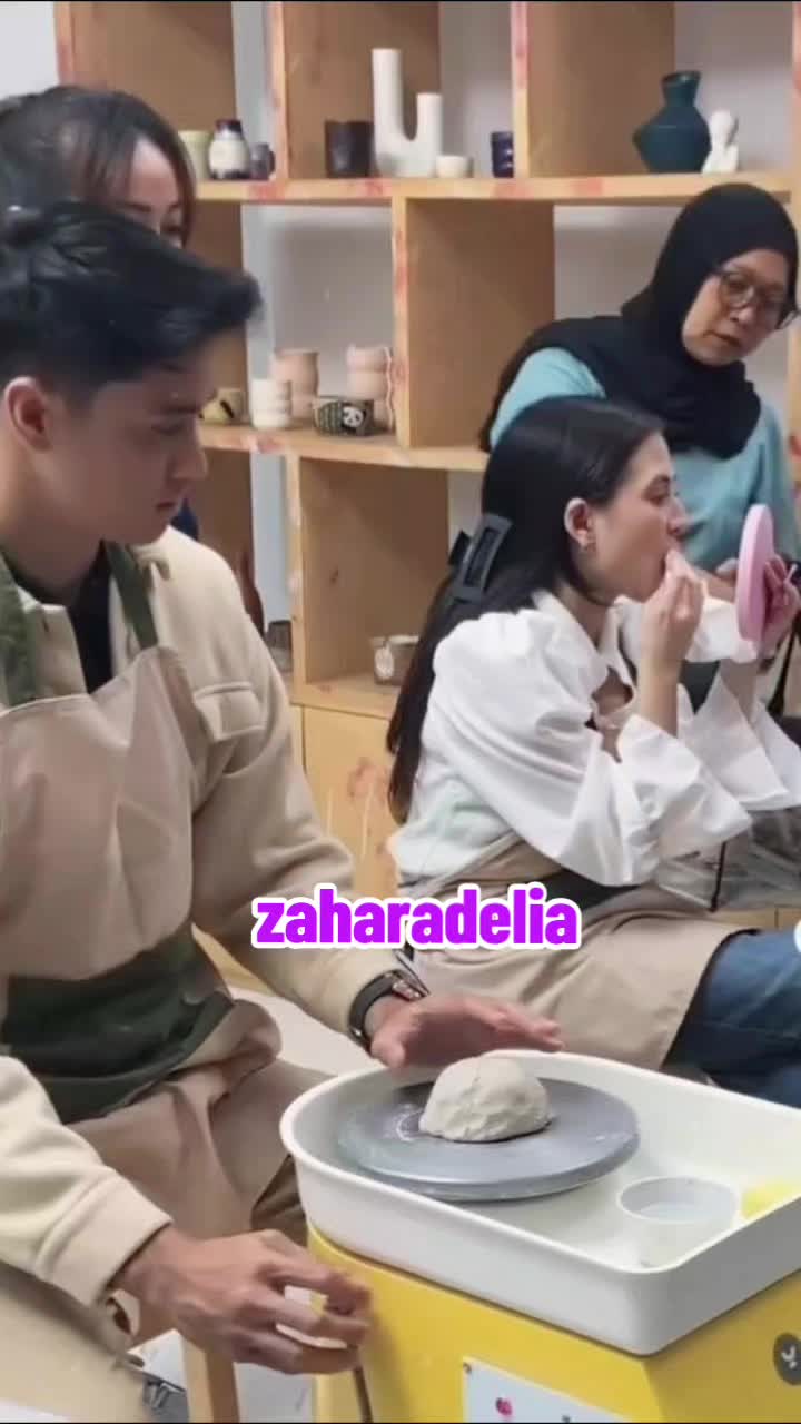 @zaharadeliaeldanoer