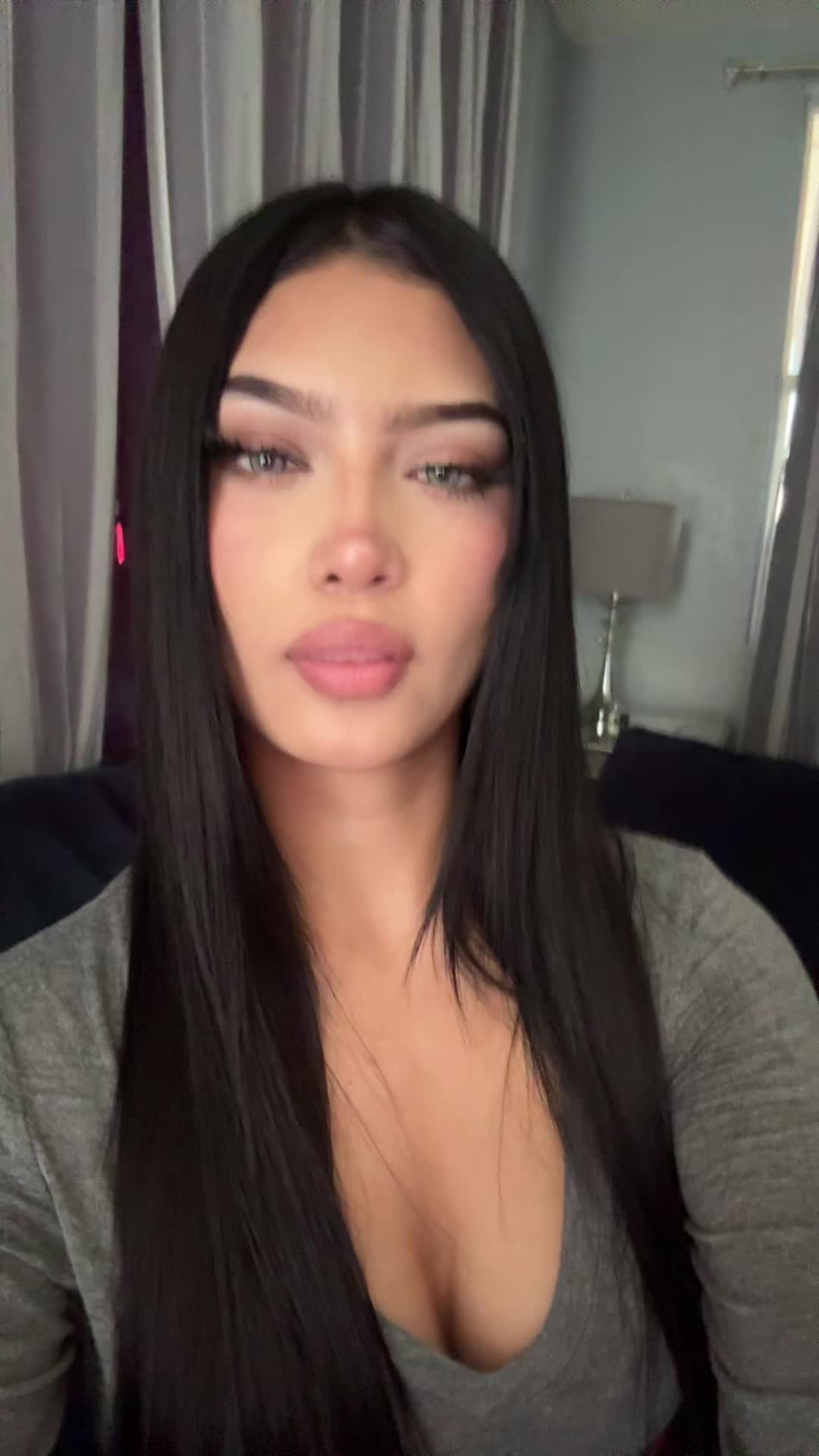 @⛈️
