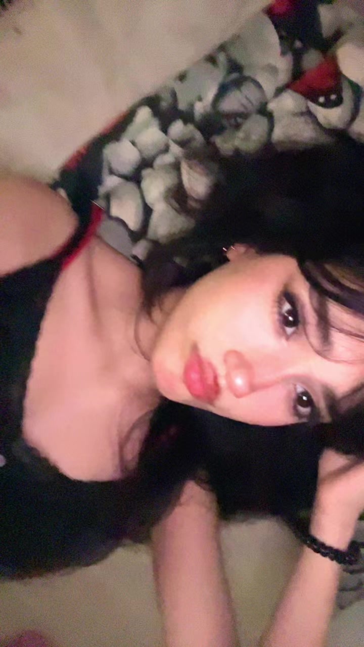 @B👩🏻🦱