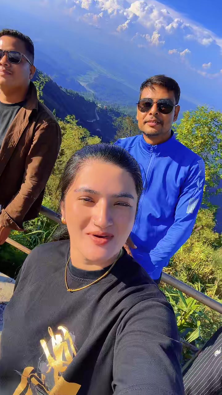 @anushka😘😘