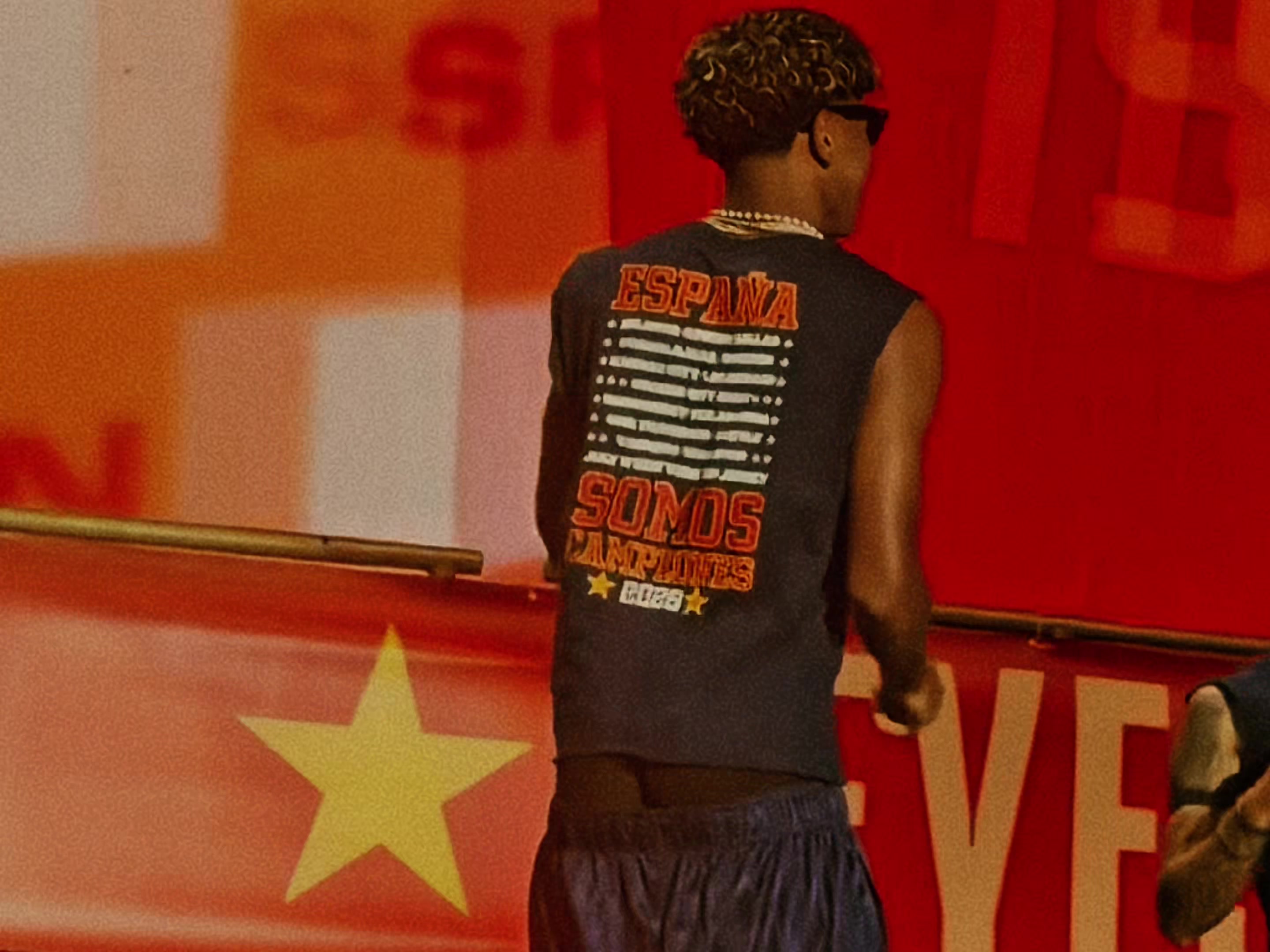 @𝑰𝑺𝑨𝑰 | ★