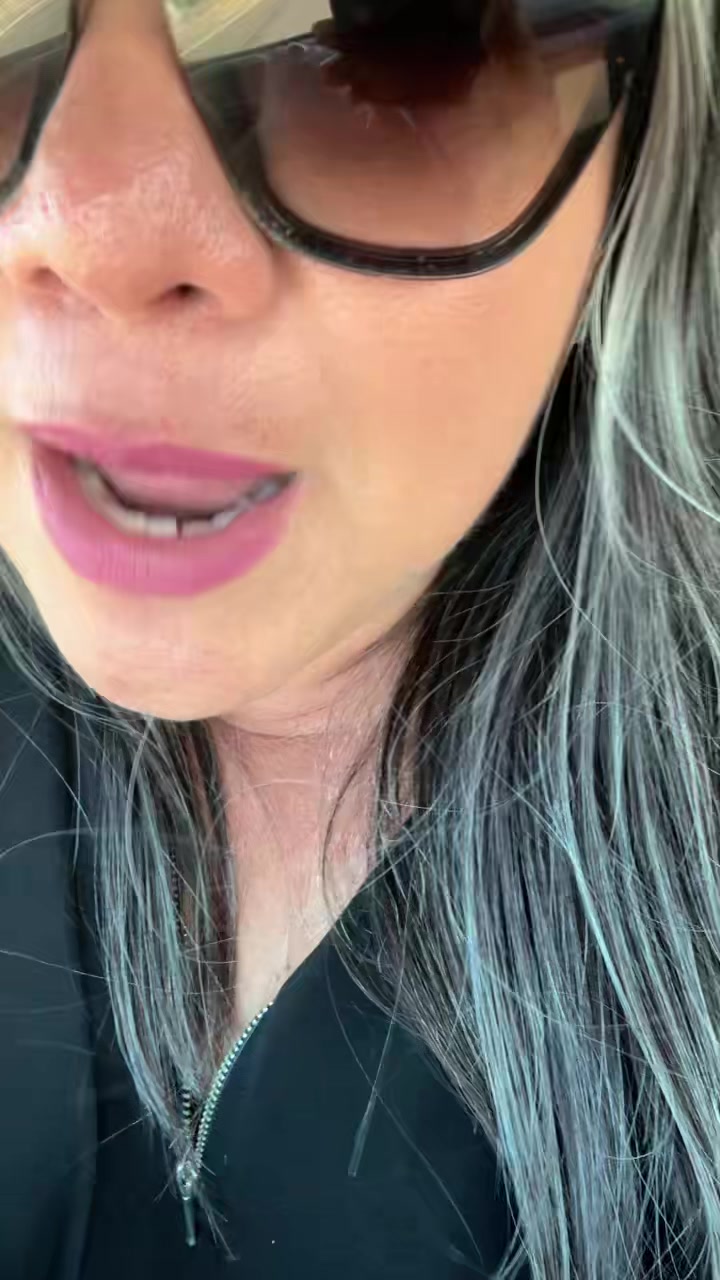 @Betsy Calderón