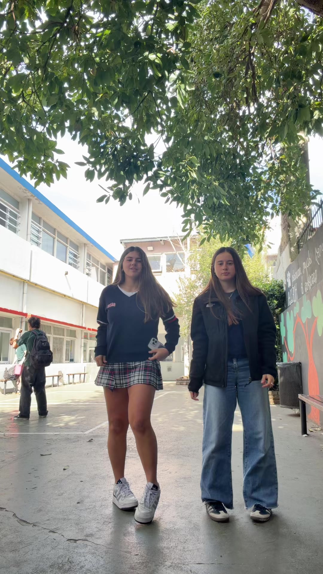 @bellita