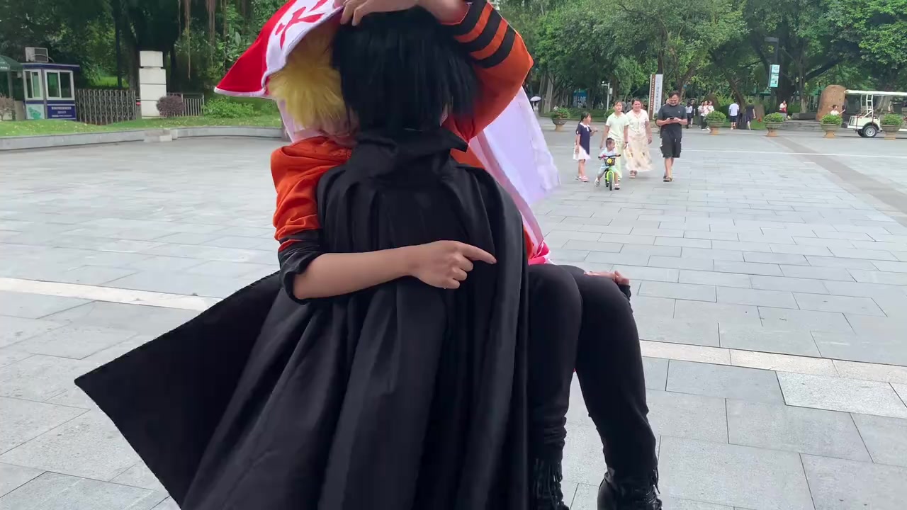 @𝘼𝙩𝙨𝙪𝙠𝙞抖音爱♪∽
