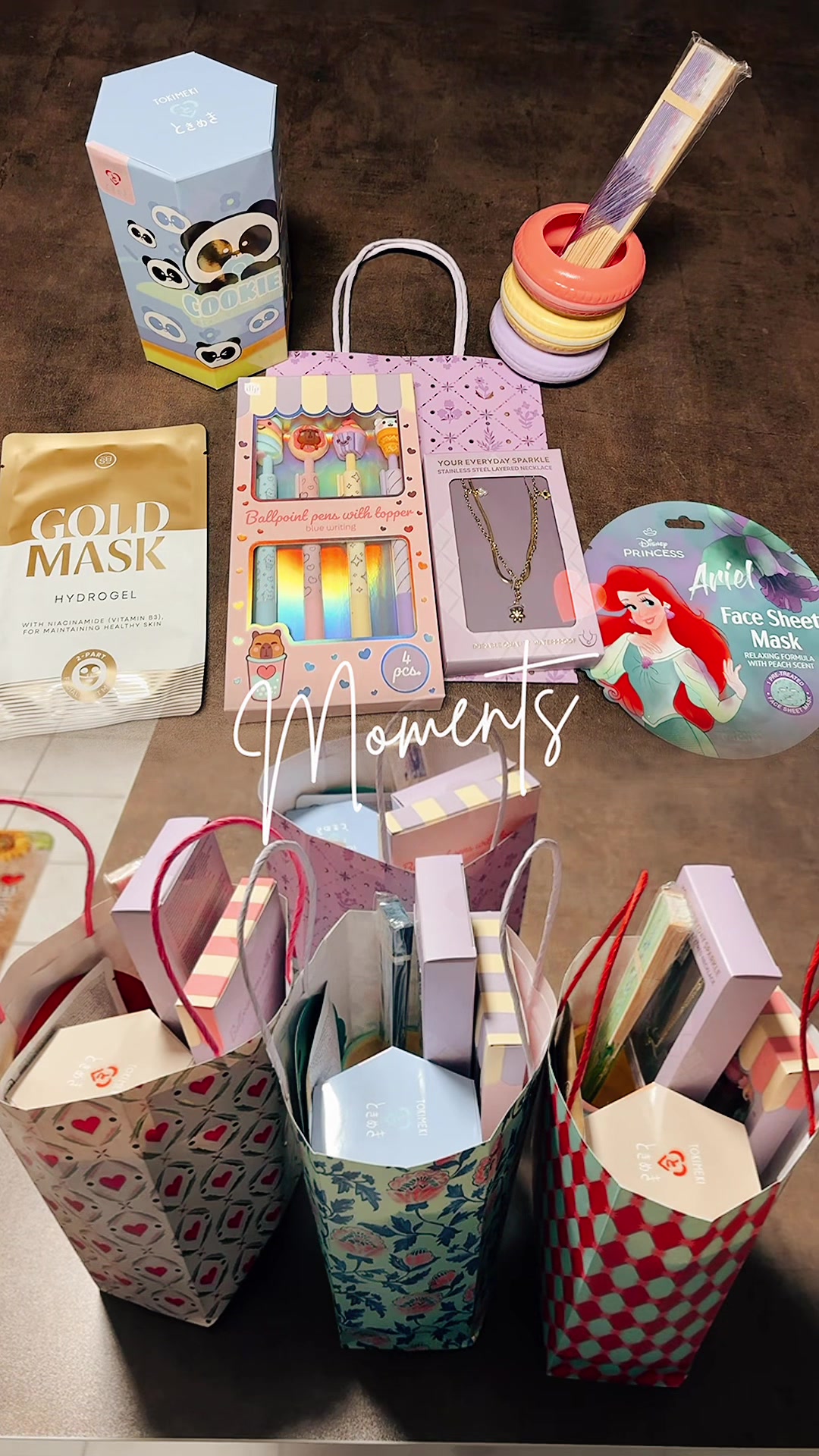 @👩🏻&zwj;🏫 Julie_TeacherReader 📚