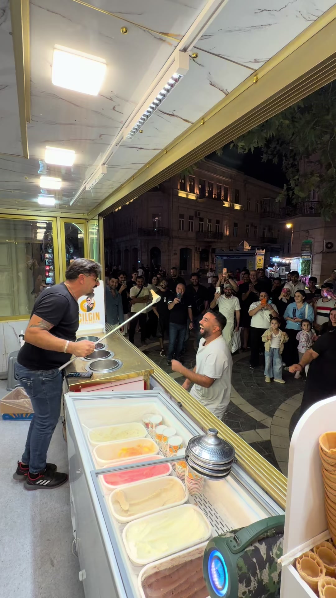 @Çılgın Dondurmacı
