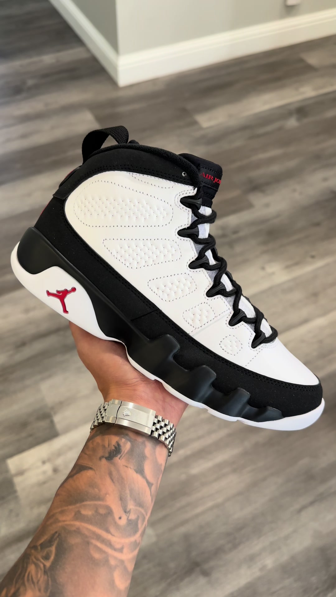 @levelupkickz