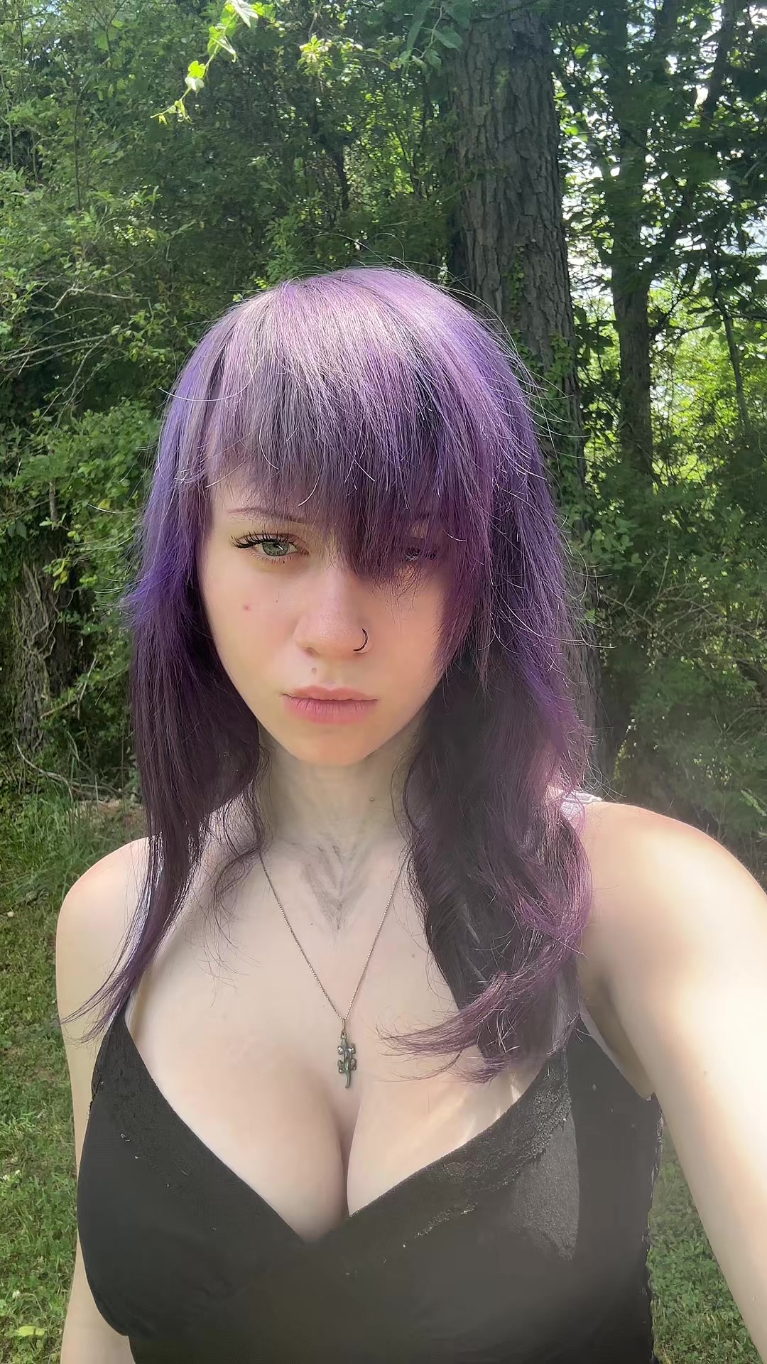 @⛧
