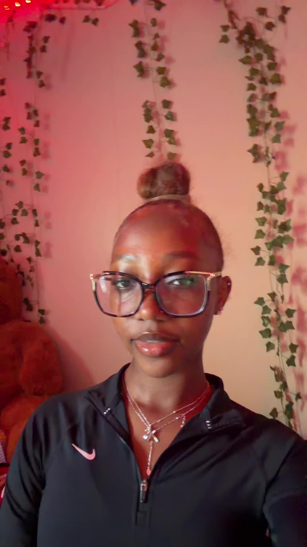 @Raynaa