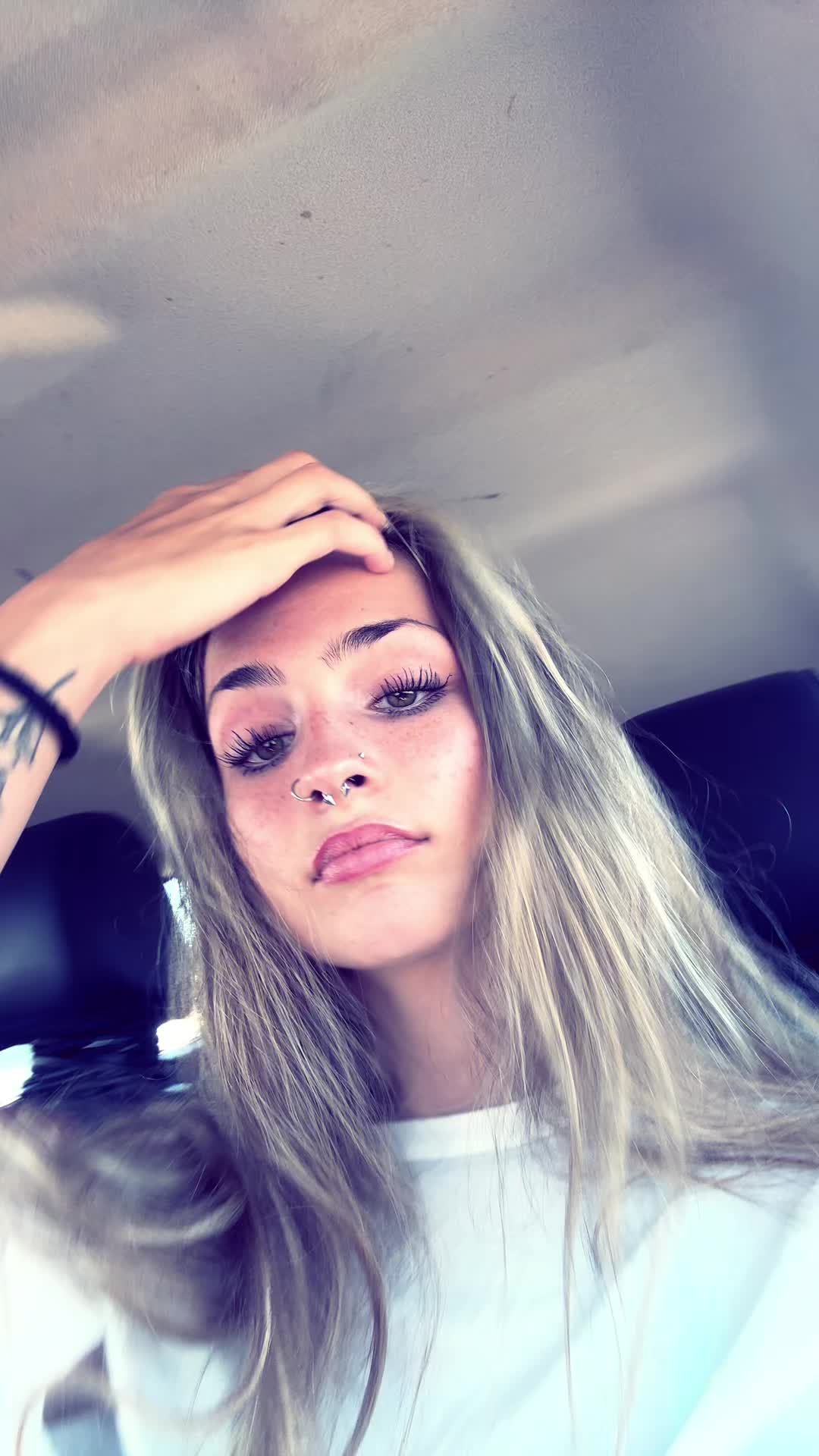@⋆
